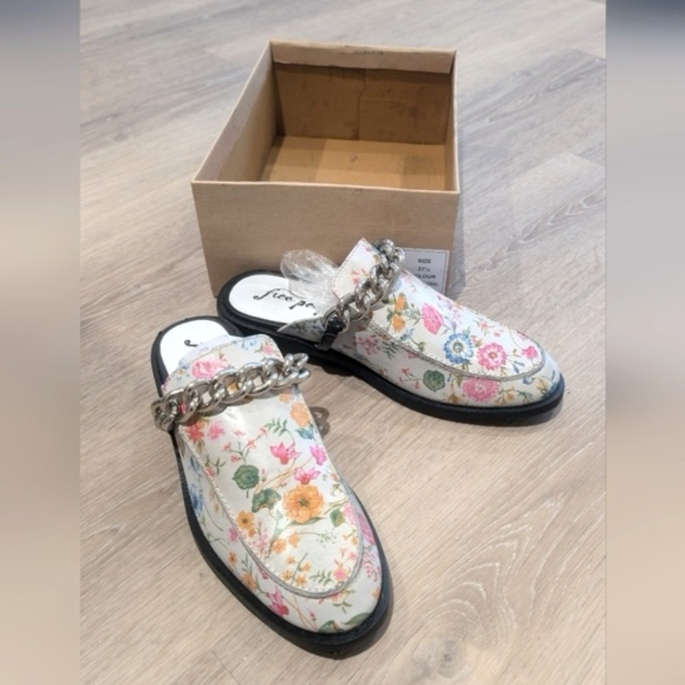 Free People Floral Mules with Chain Detail - Picture 3 of 9